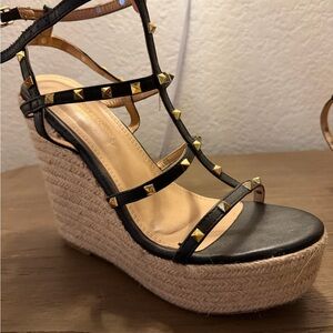 Stylish Black and Gold Studded Wedge Sandals gladiator